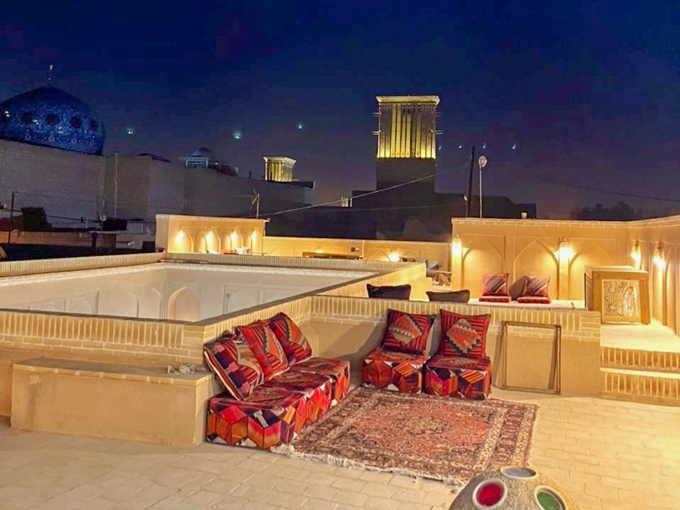 اجاره بوم گردی یارا - واحد شبستان یزد