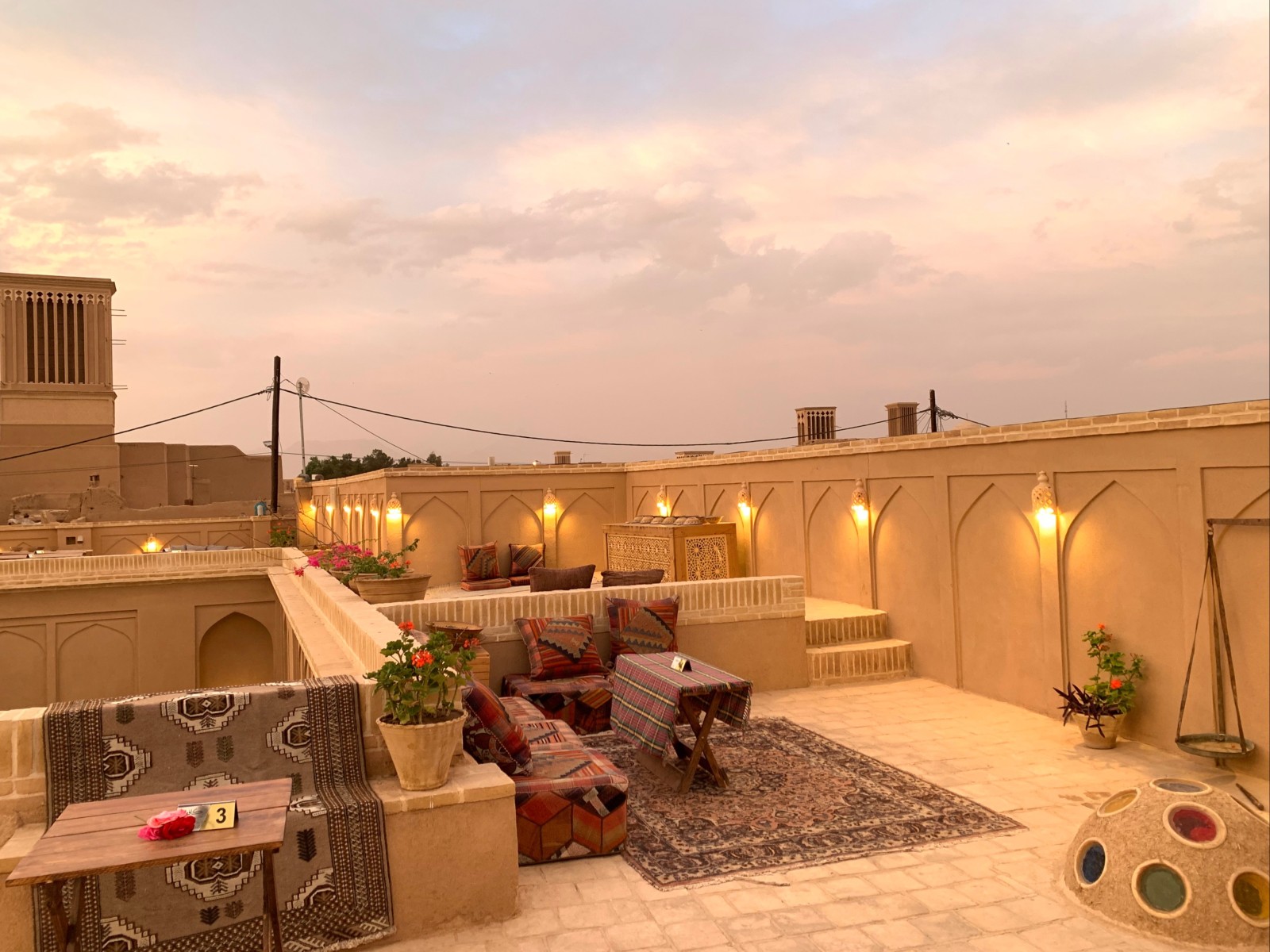 اجاره بوم گردی یارا - واحد شبستان یزد