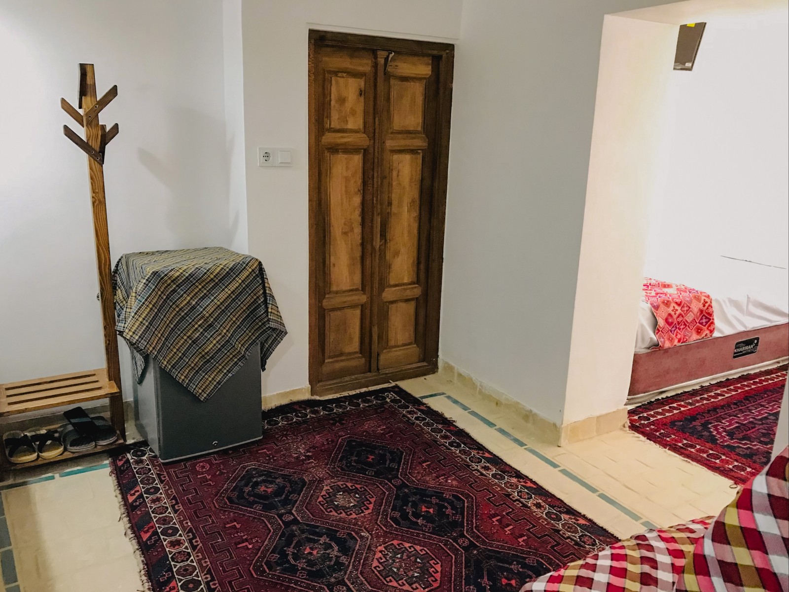 اجاره بوم گردی یارا - واحد شبستان یزد