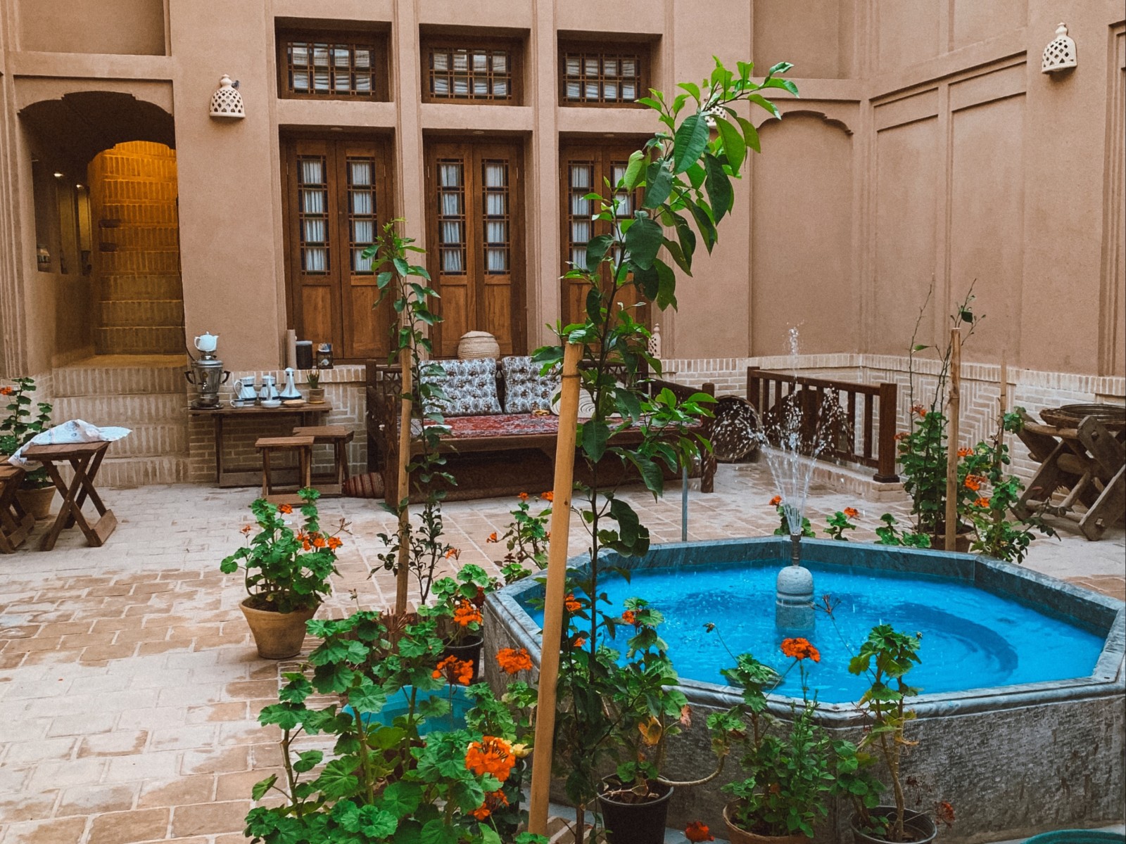 اجاره بوم گردی یارا - واحد شبستان یزد