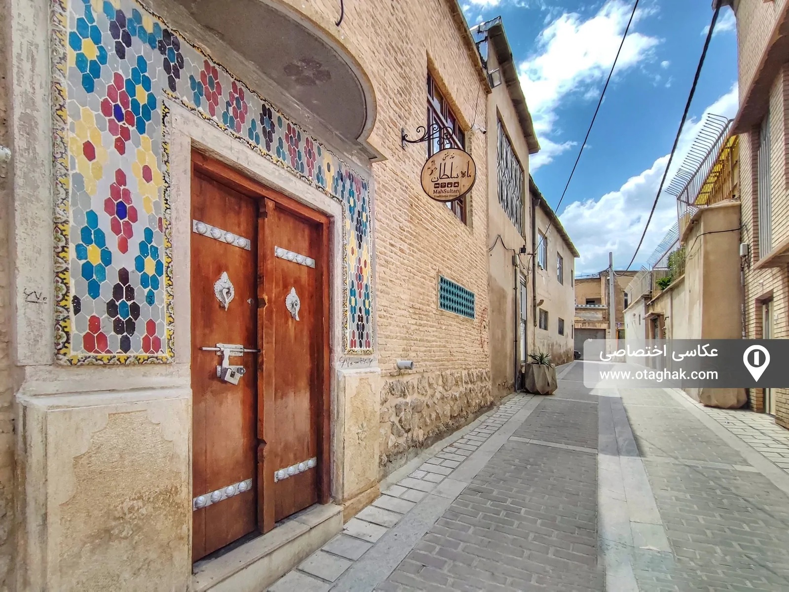 اقامتگاه بومگَردی "ماه‌سُلطان" اتاق شه بانو