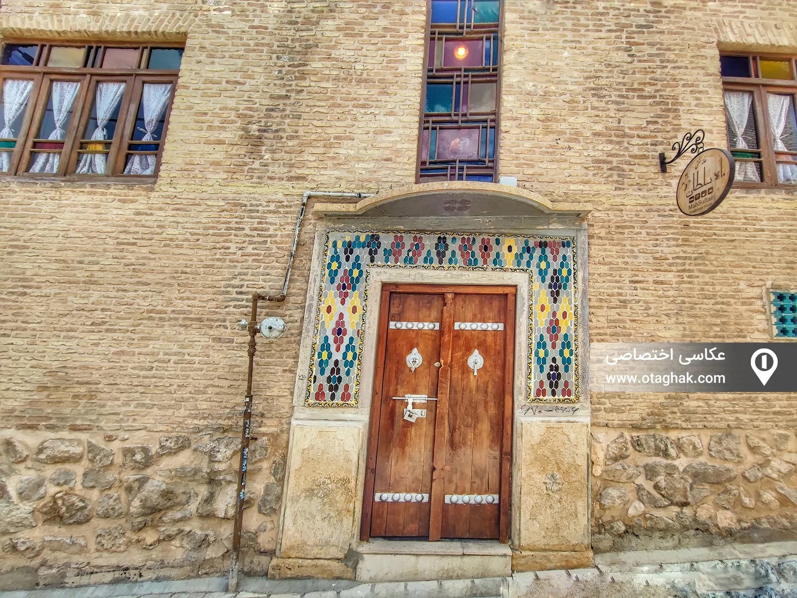 اقامتگاه بومگَردی "ماه‌سُلطان" اتاق شه بانو